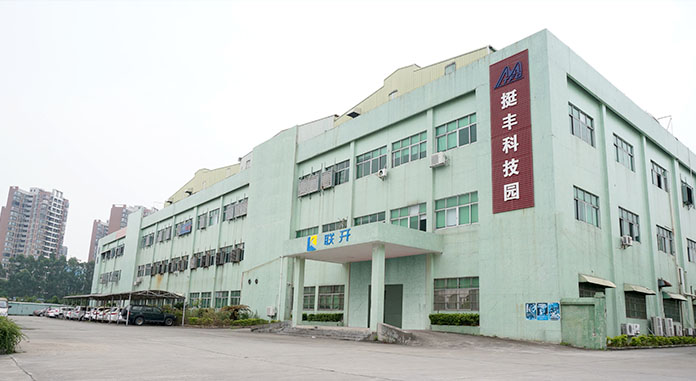 關於午夜视频在线免费观看